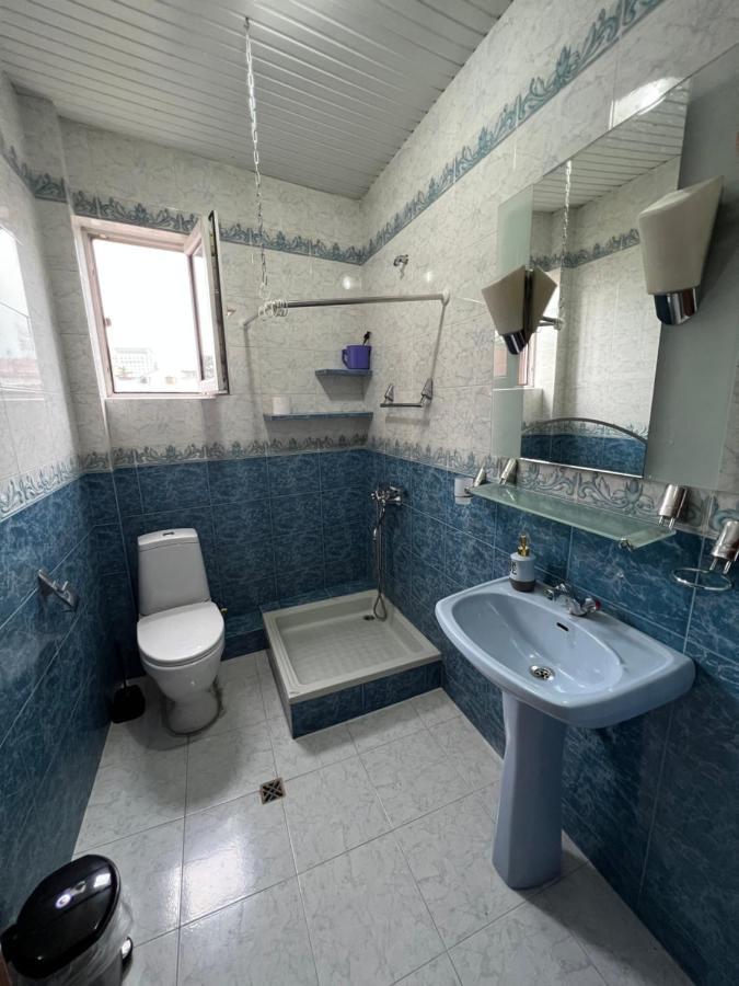 Twins Guest House Μπατούμι Εξωτερικό φωτογραφία