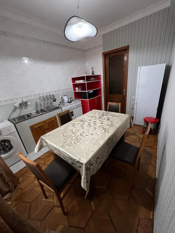 Twins Guest House Μπατούμι Εξωτερικό φωτογραφία